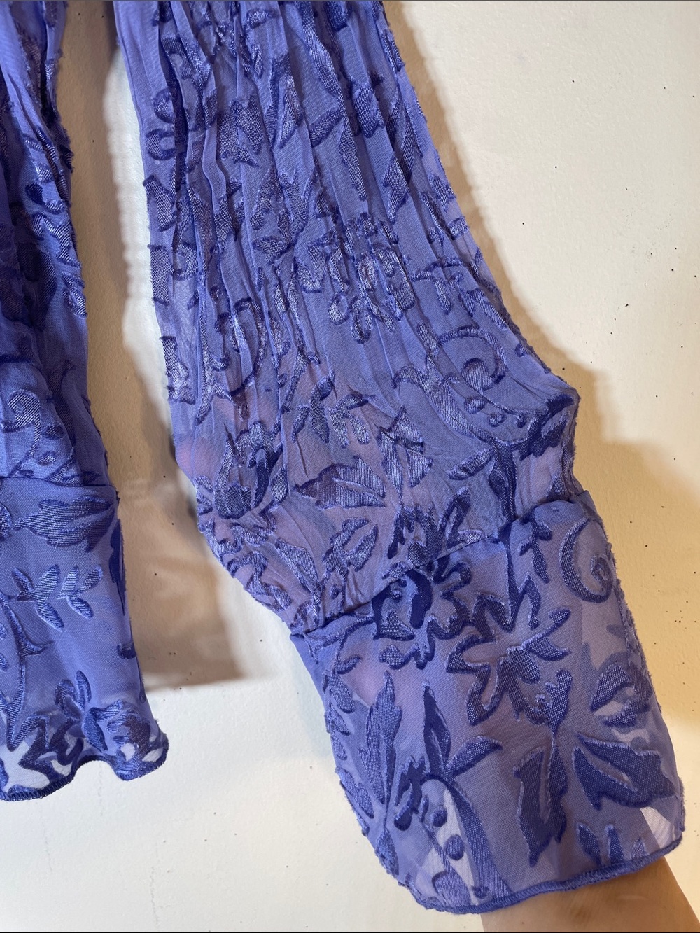 Coldwater Creek Lavender Ruffle Front Crinkled Blouse. XL. NWT. - Picture 8 of 11